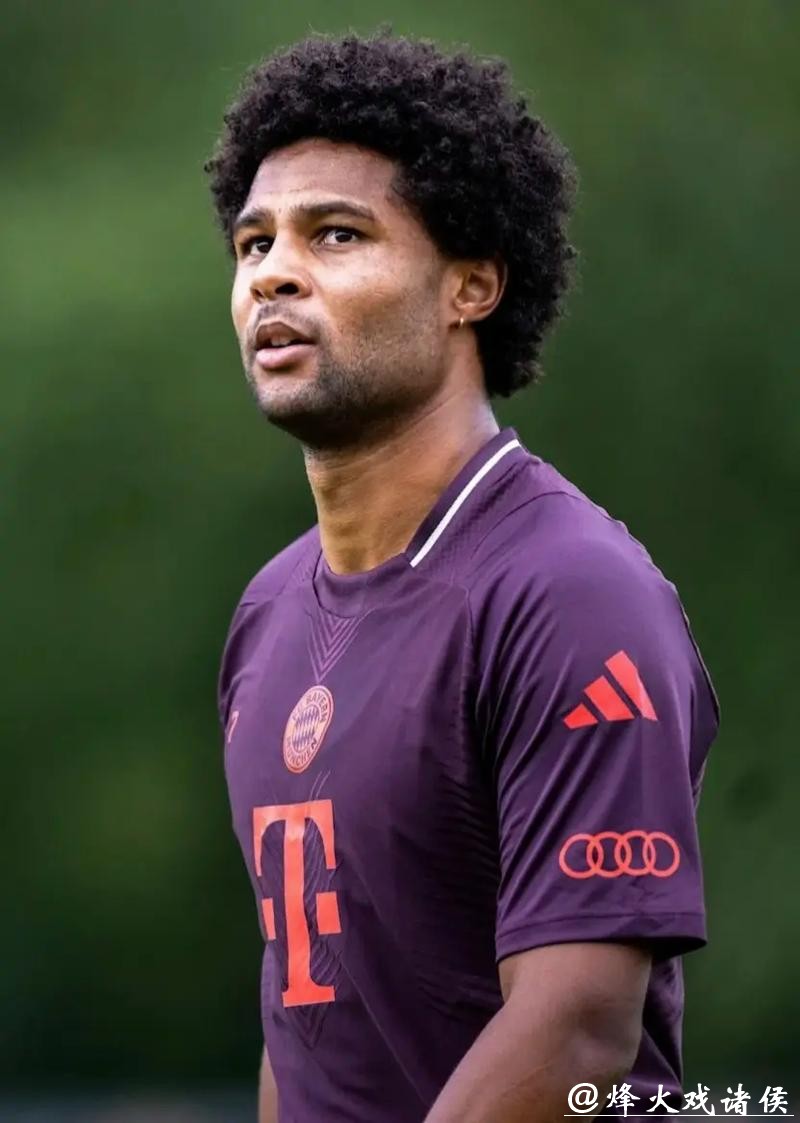 德甲-格纳布里两球莱万破门 拜仁客场大胜科隆 德甲-格纳布里两球莱万破门 拜仁客场大胜科隆