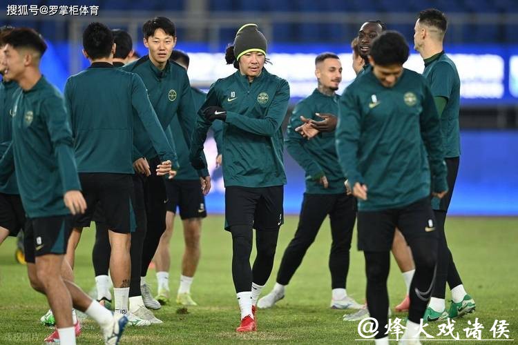 喜讯！中超球队逼平欧冠劲旅，新赛季手握冲击冠军优势，球迷沸腾